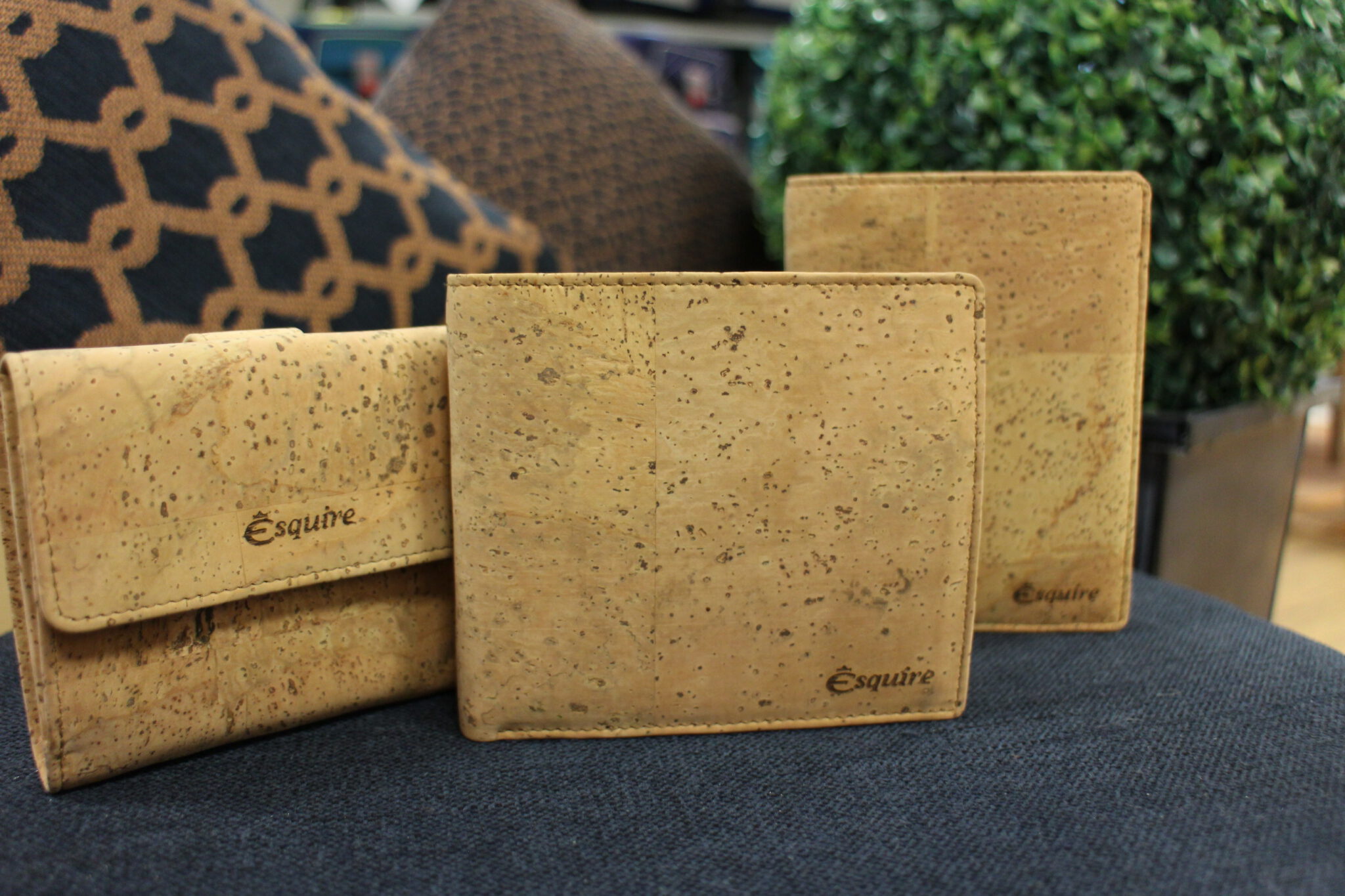 Lederwaren - Raumausstattung Braun